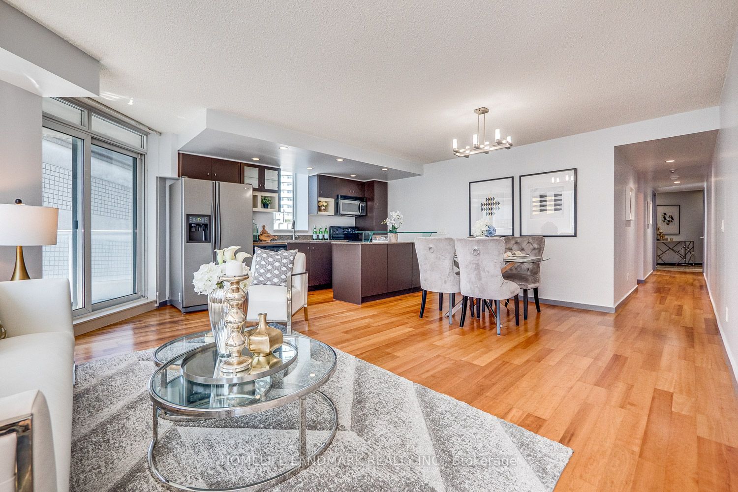 8 York St, #612