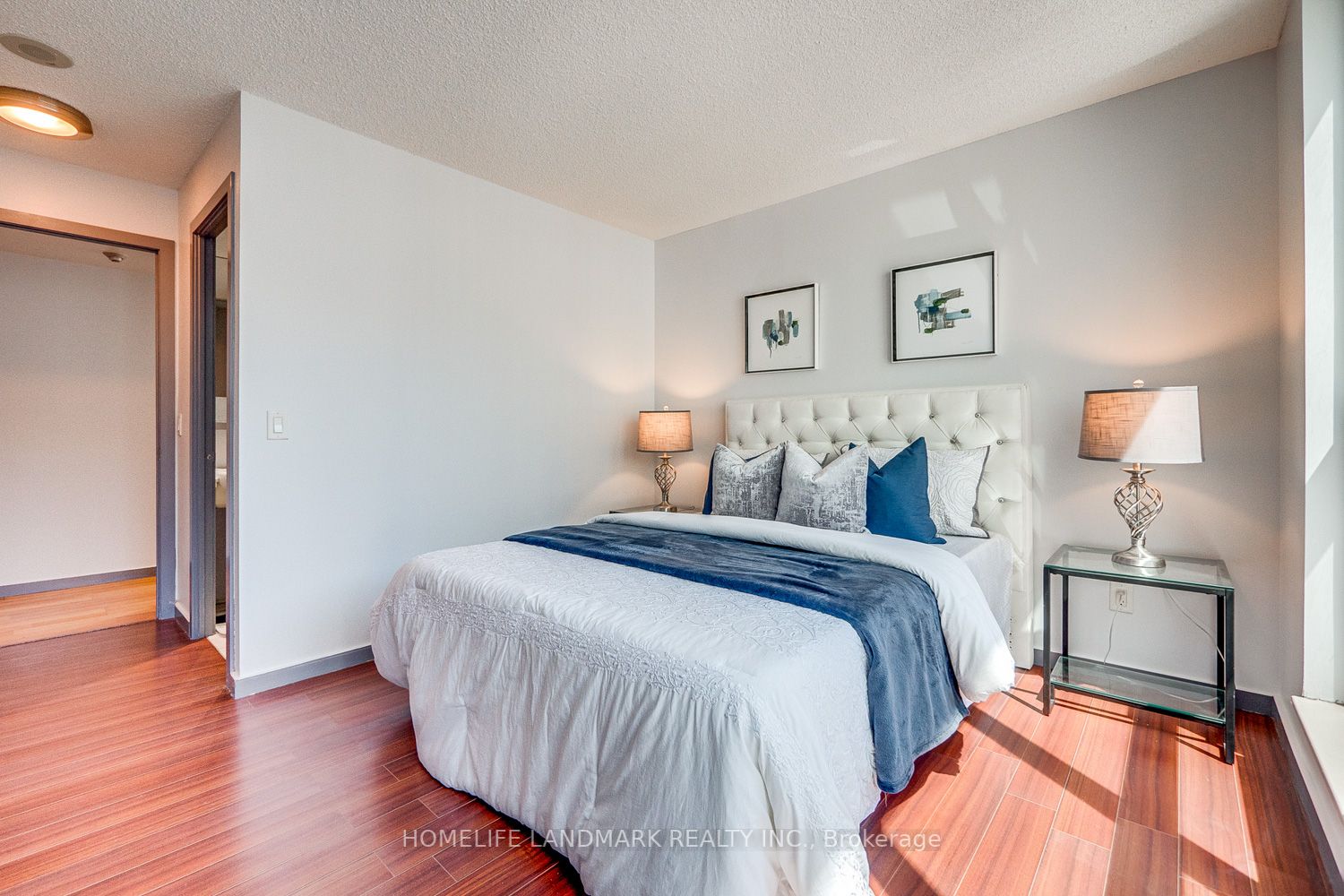 8 York St, #612