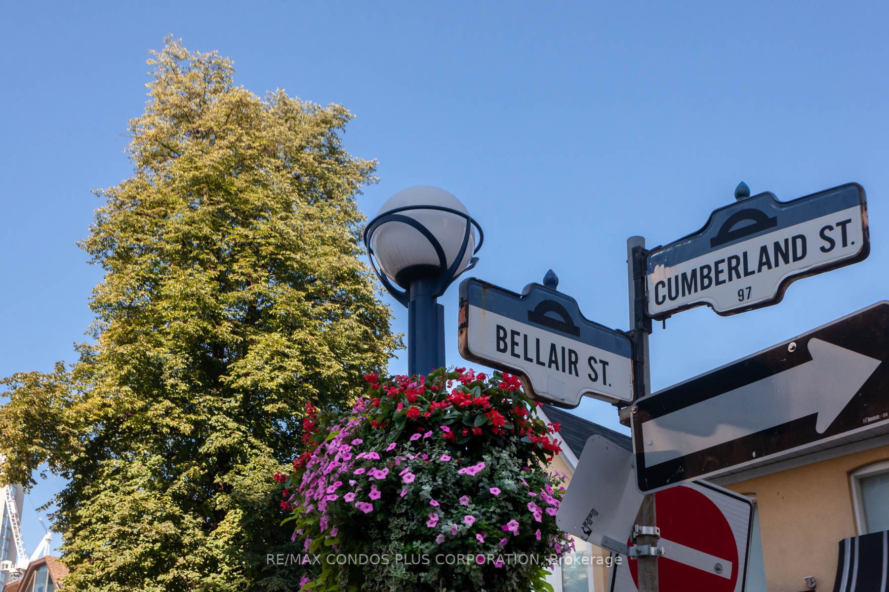 10 Bellair St, #801