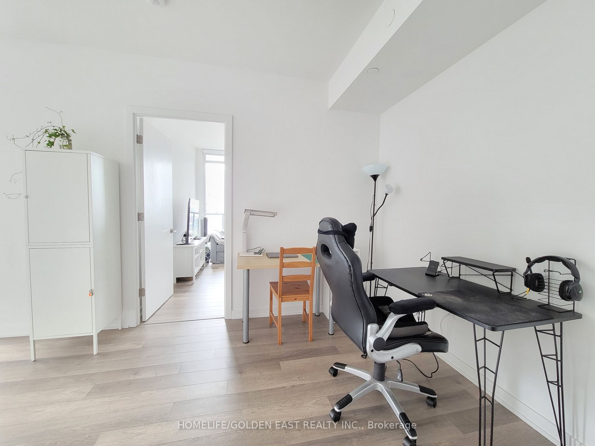 50 Power Street, #1107