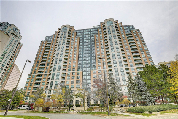 23 Lorraine Dr, Toronto