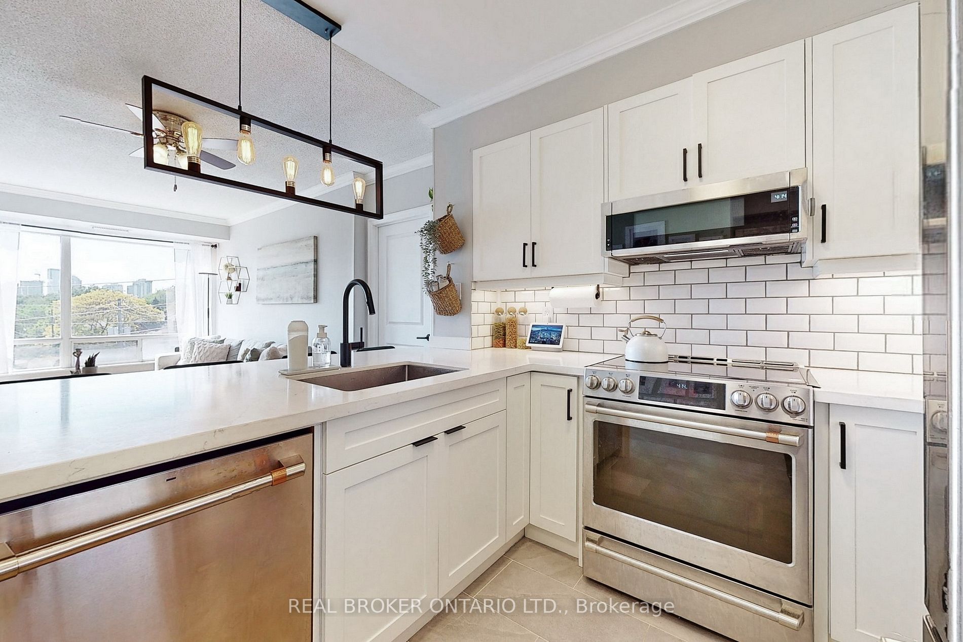 1801 Bayview Ave, #505