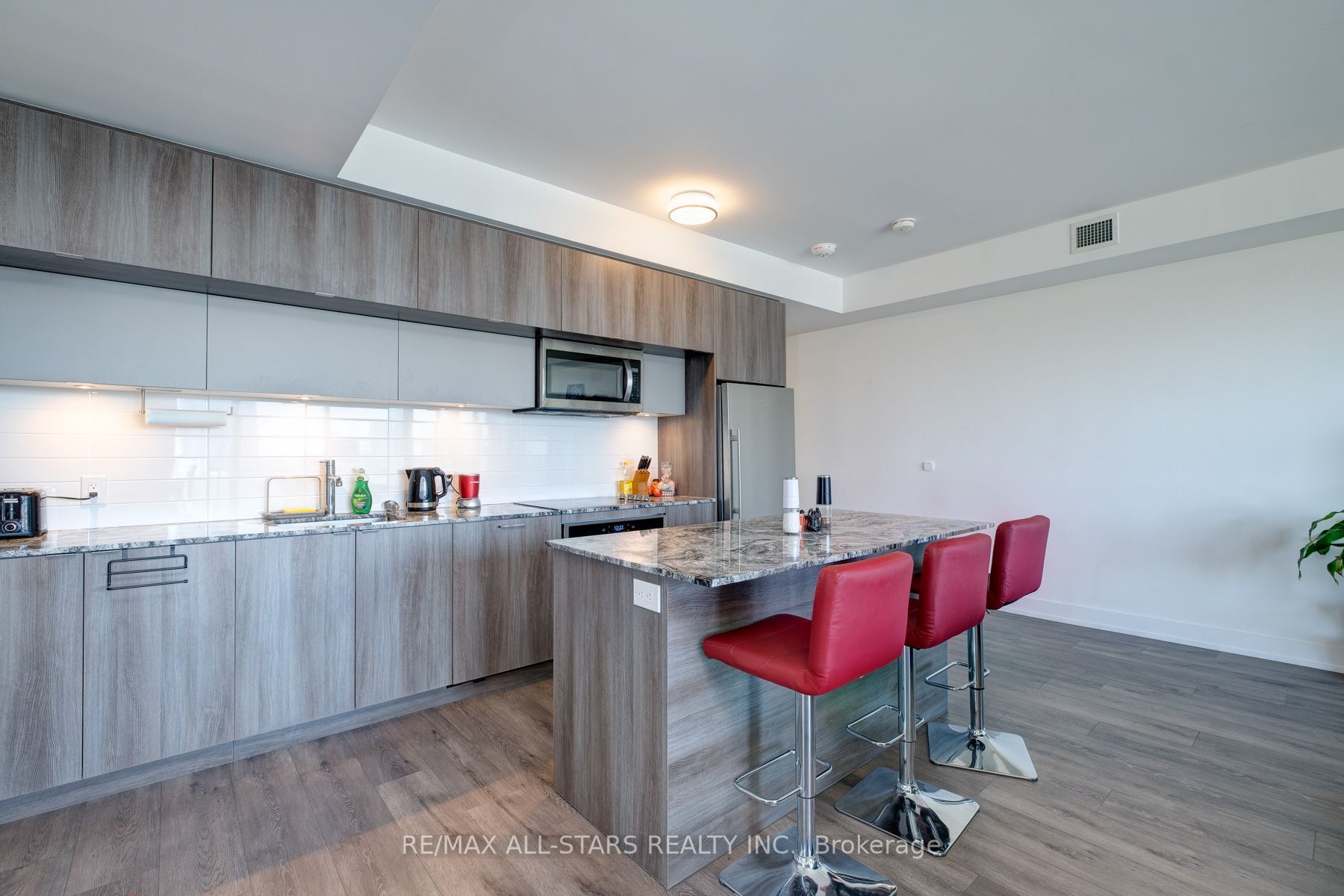 575 Bloor Street E, #2302