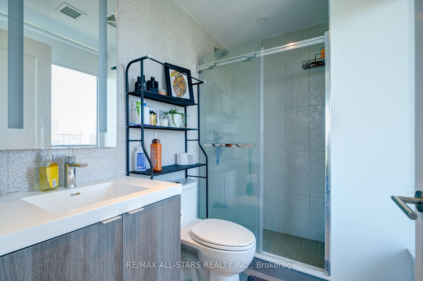 575 Bloor Street E, #2302