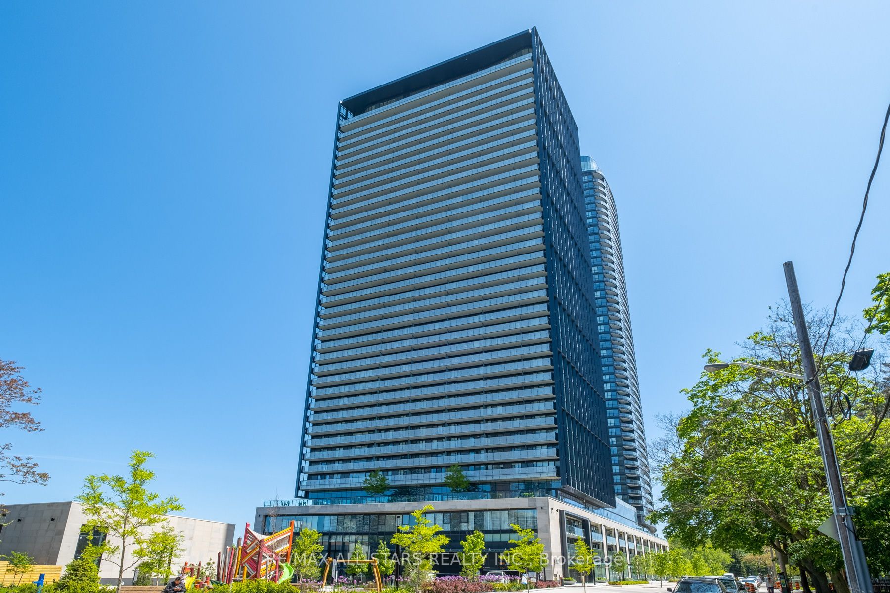 575 Bloor Street E, #2302