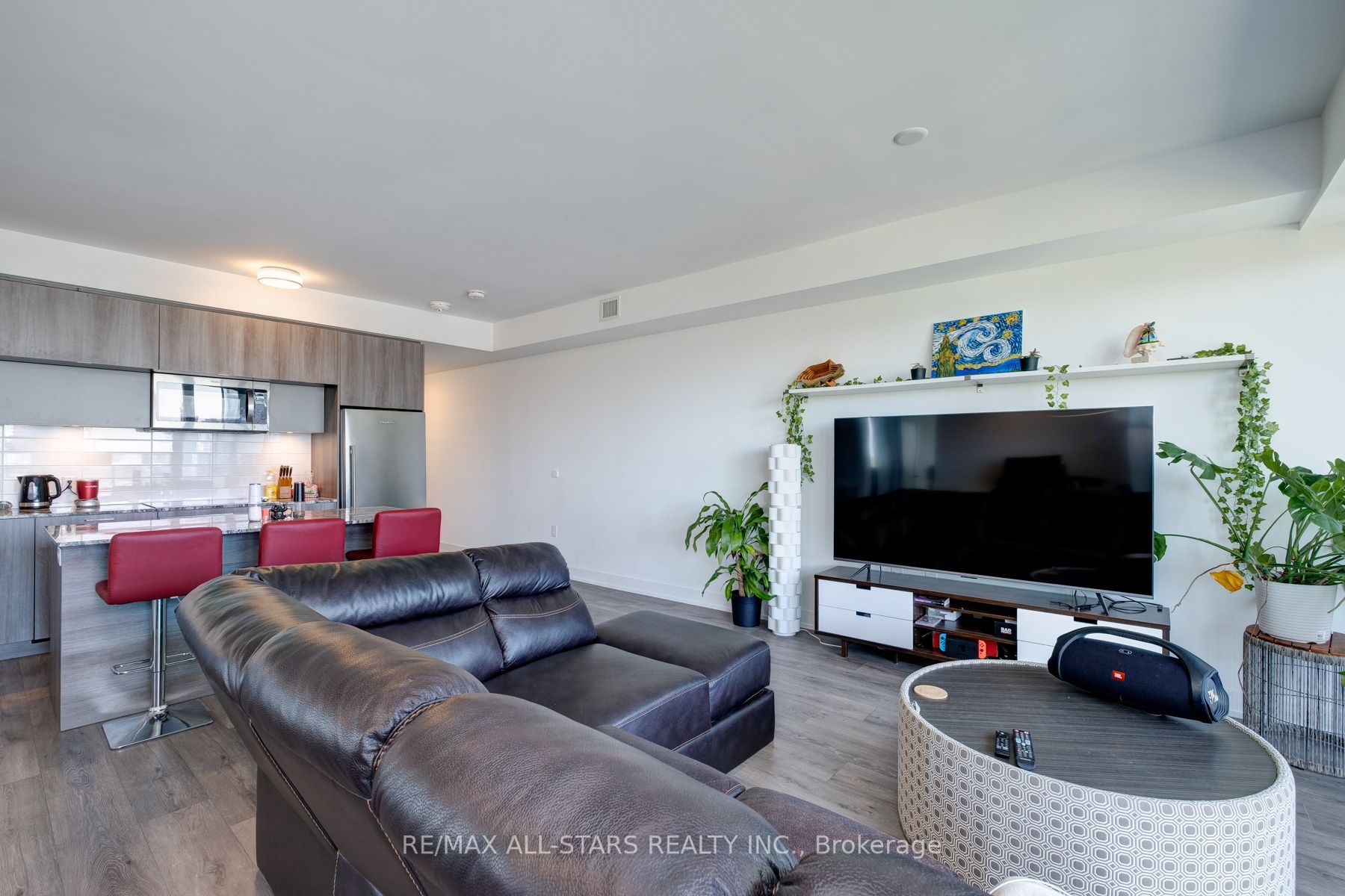 575 Bloor Street E, #2302