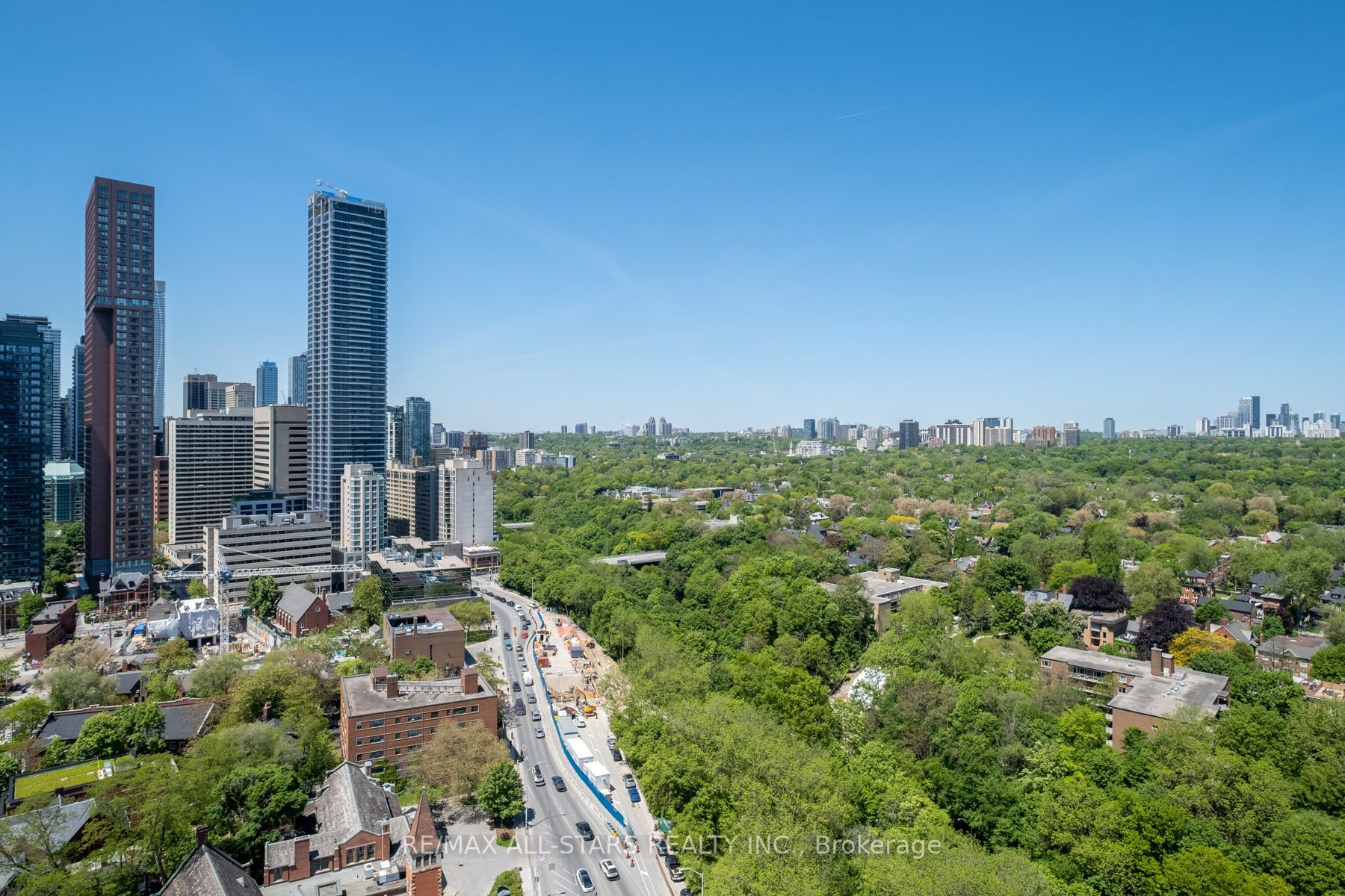 575 Bloor Street E, #2302