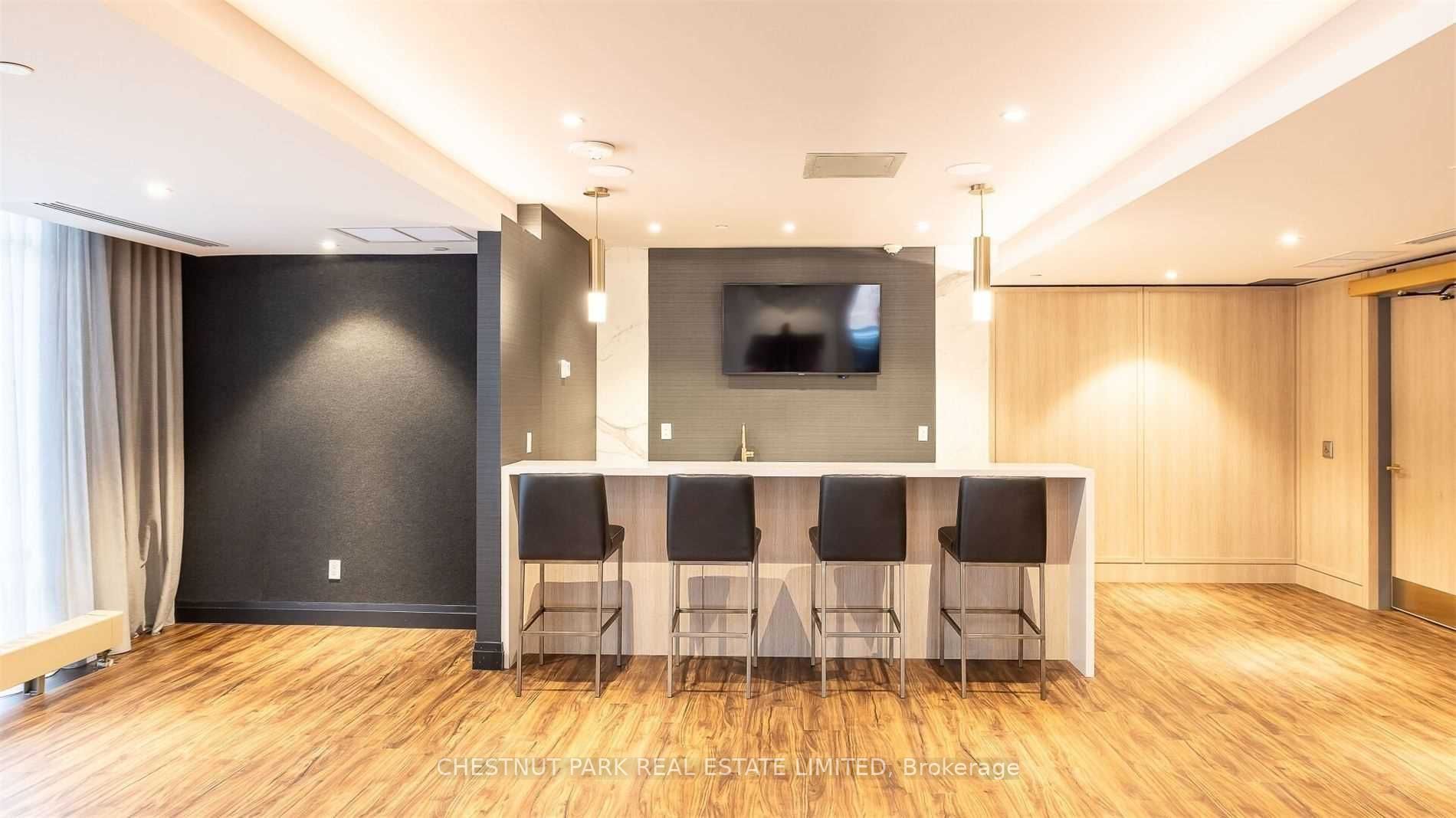 621 Sheppard Ave E, #110