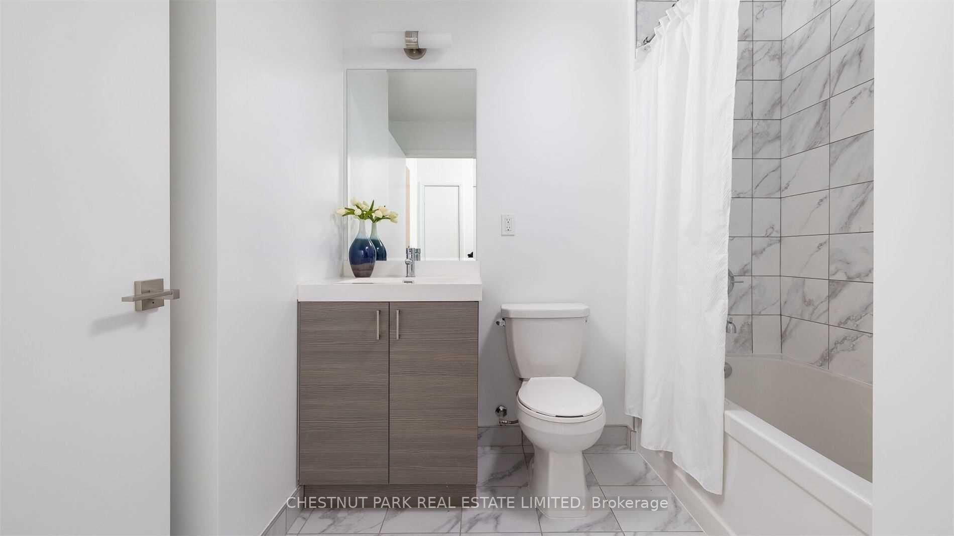 621 Sheppard Ave E, #110