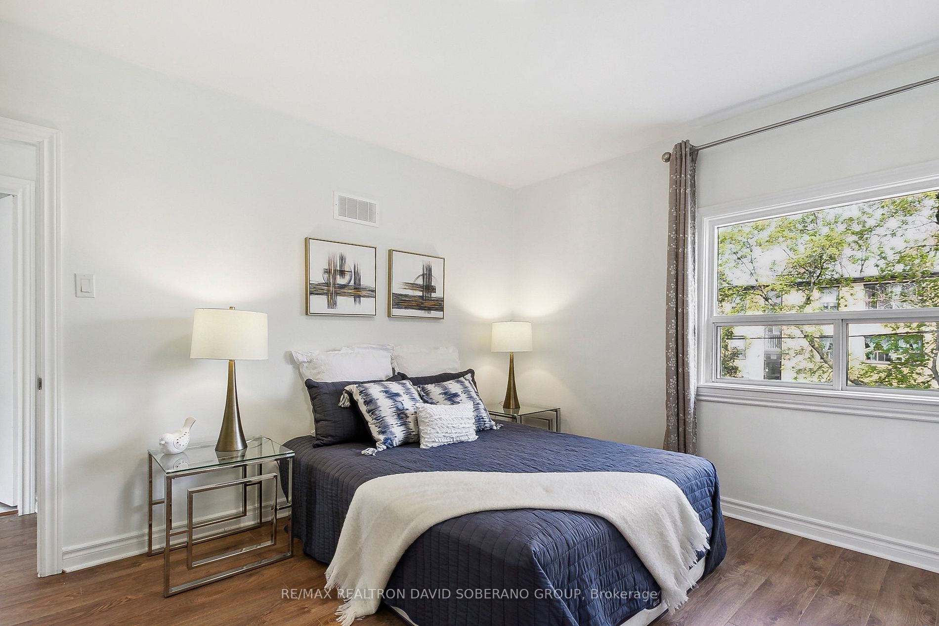 18 Cadillac Ave