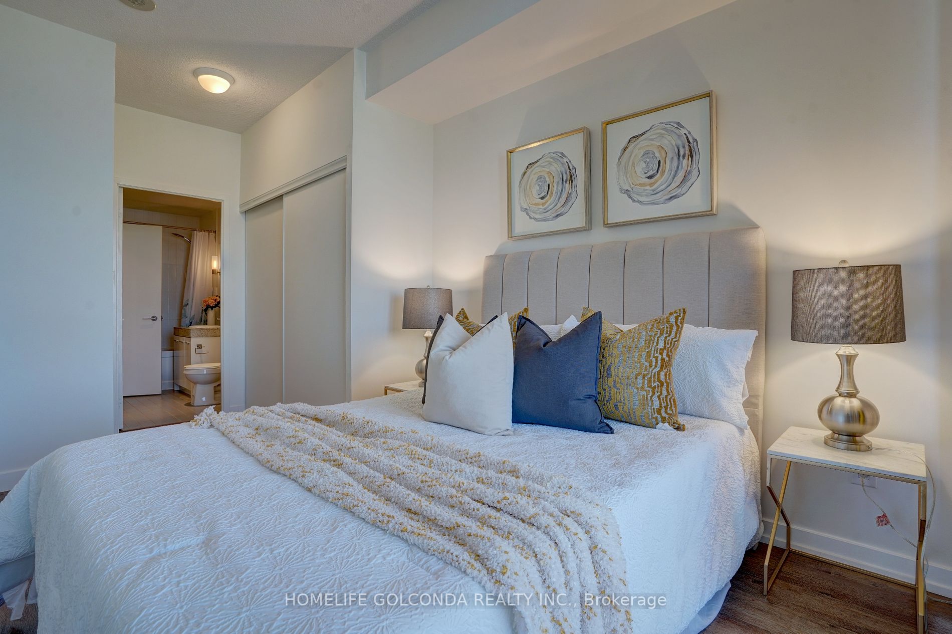 29 Singer Court, #2110