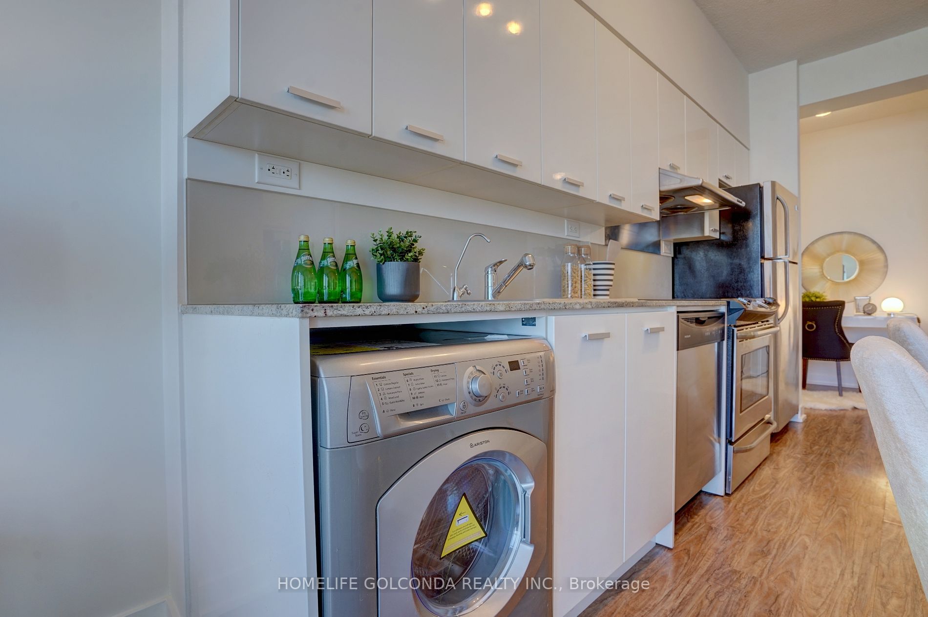 29 Singer Court, #2110