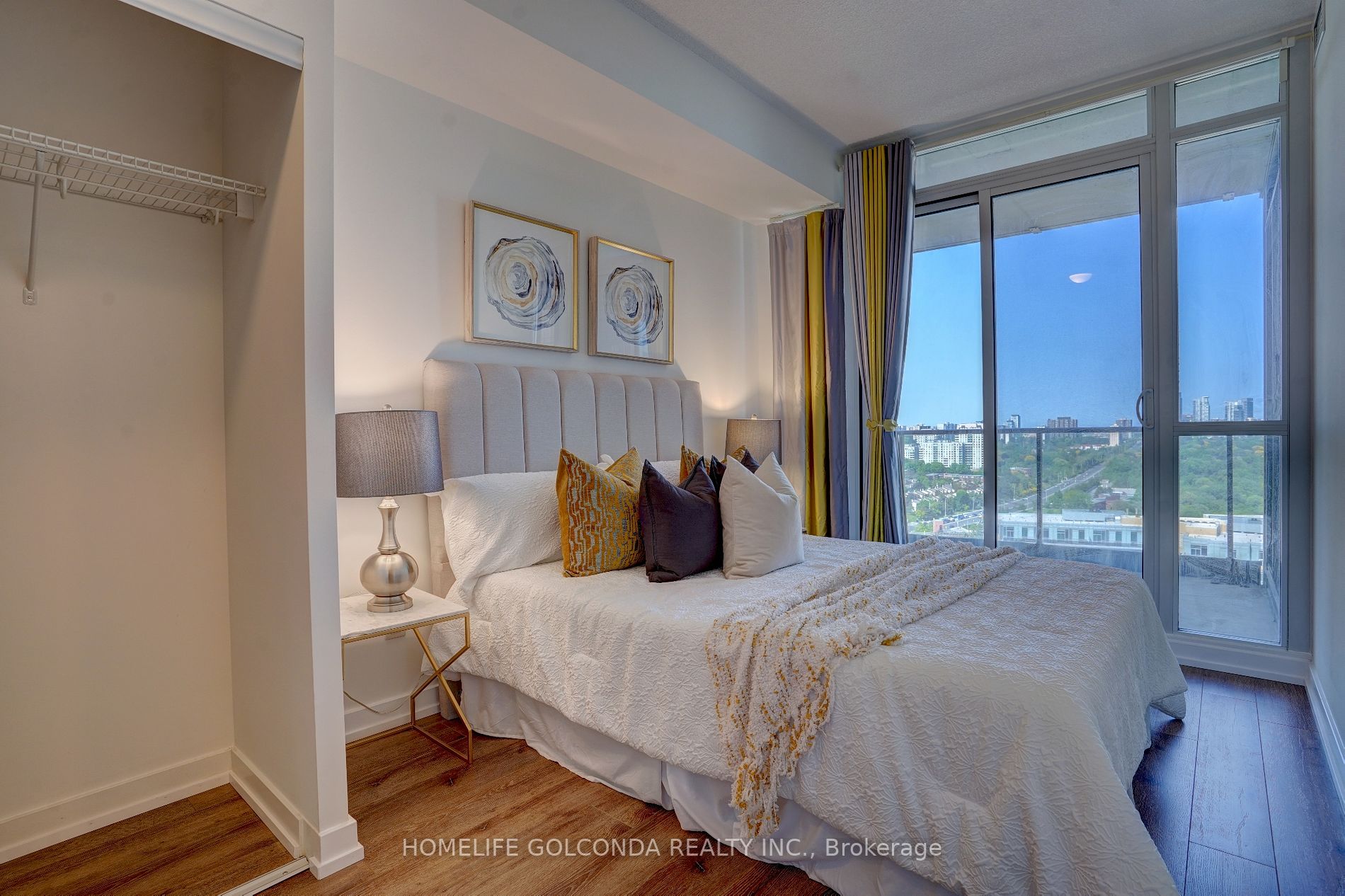 29 Singer Court, #2110