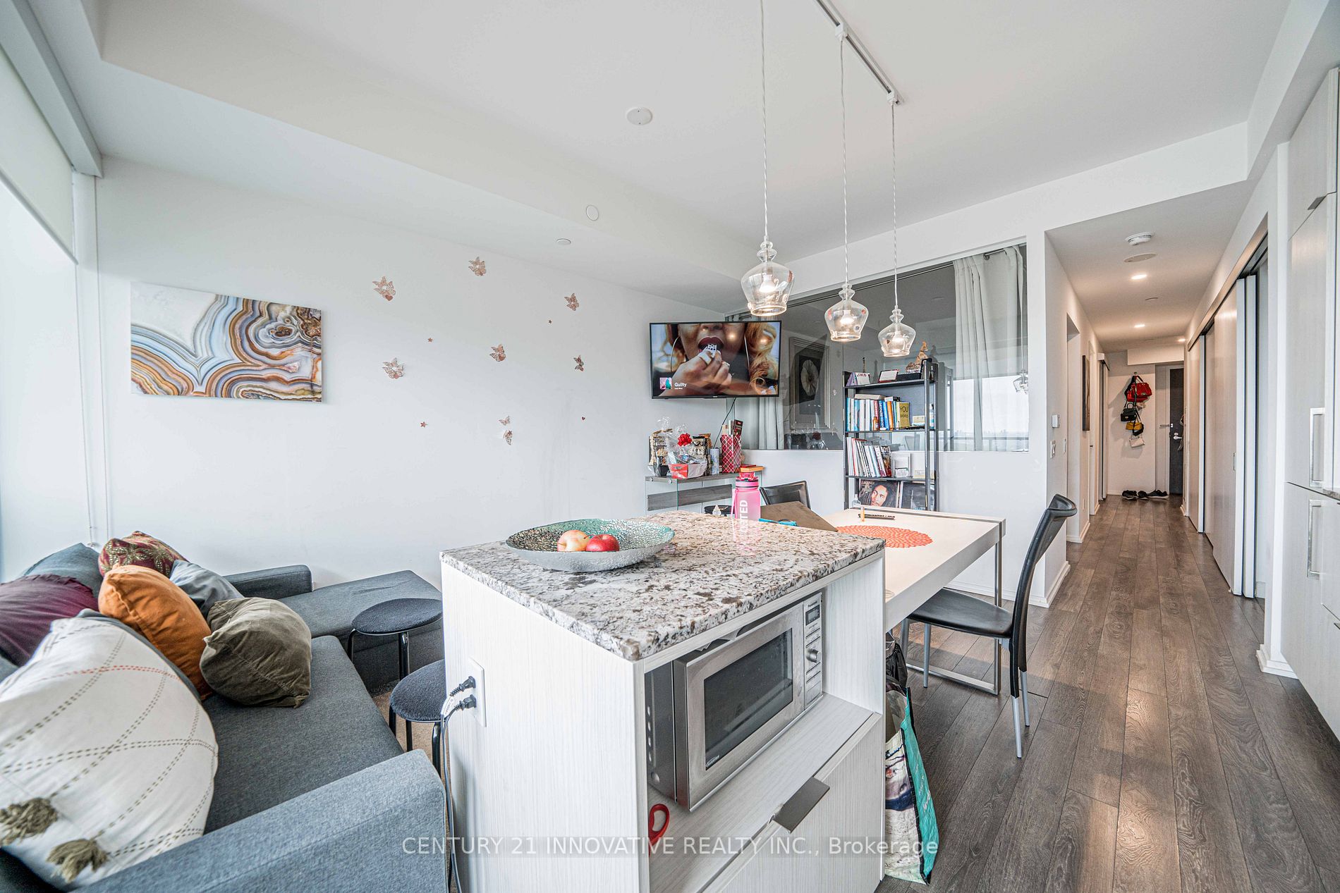 Listing C6069504 - Large Photo # 7