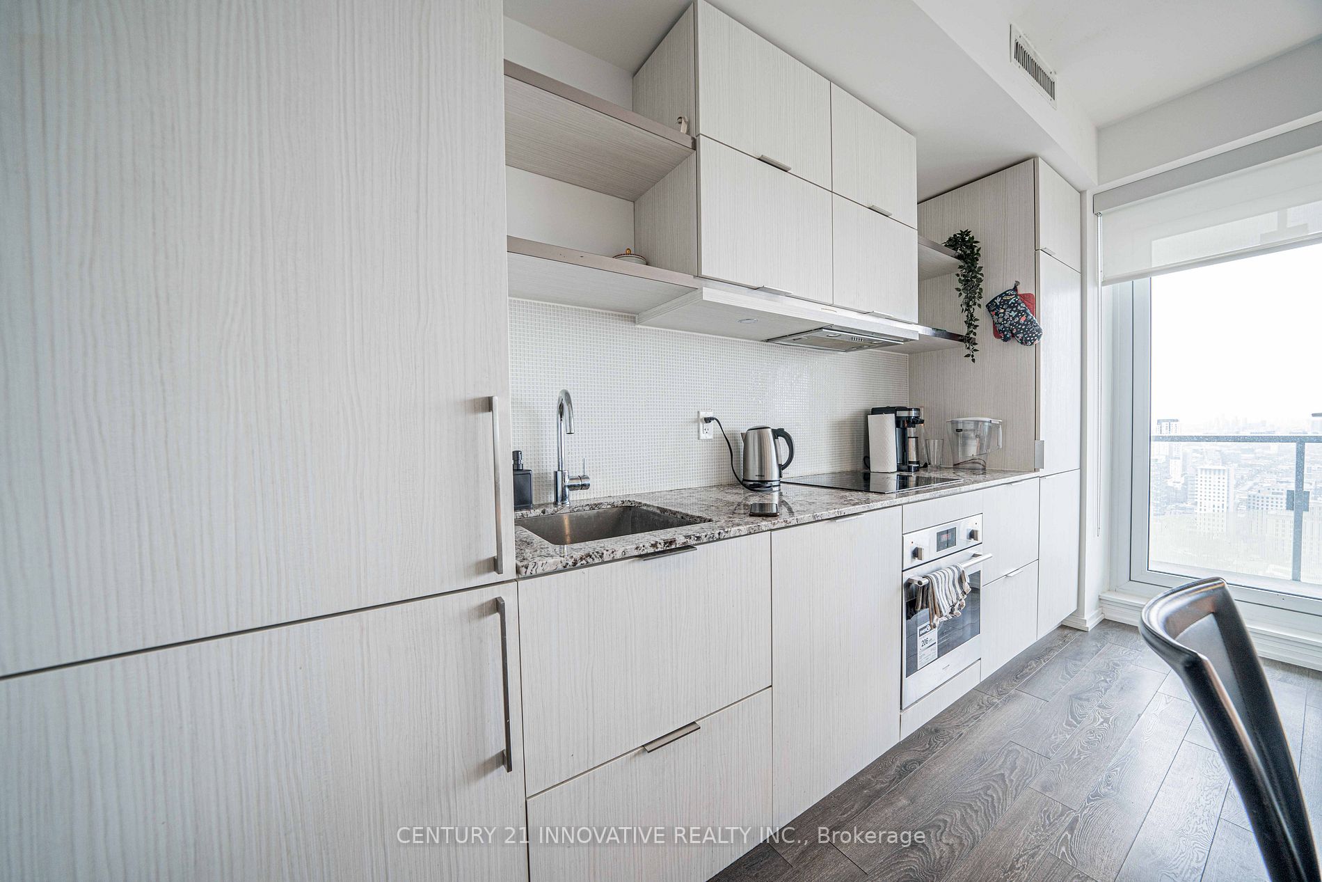 Listing C6069504 - Large Photo # 6