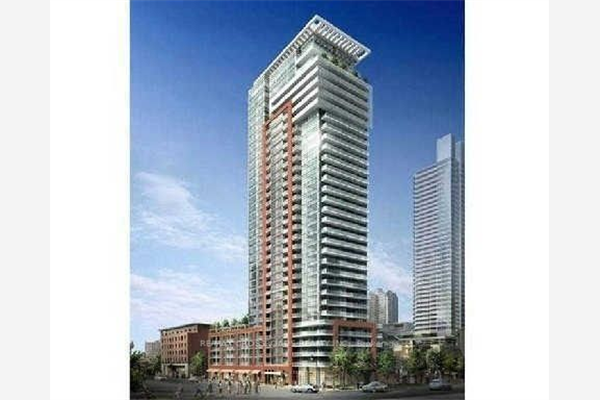 8 Mercer St, Toronto