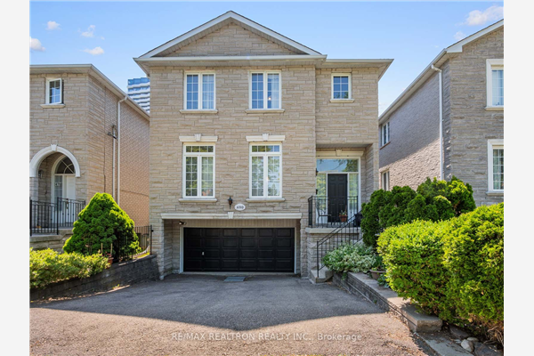 480 Kenneth Ave, Toronto