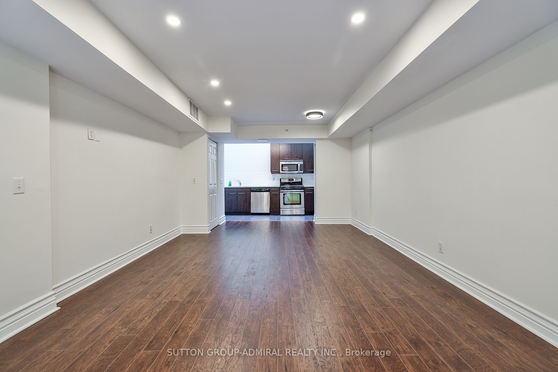 539 Jarvis Street, #M3