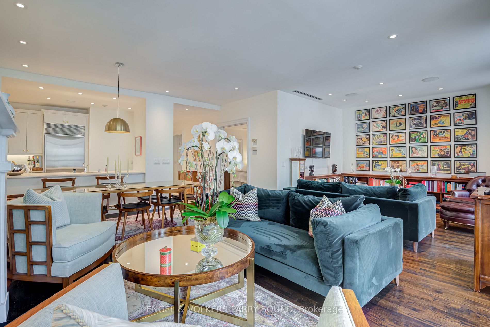 22 St Thomas St, #7C