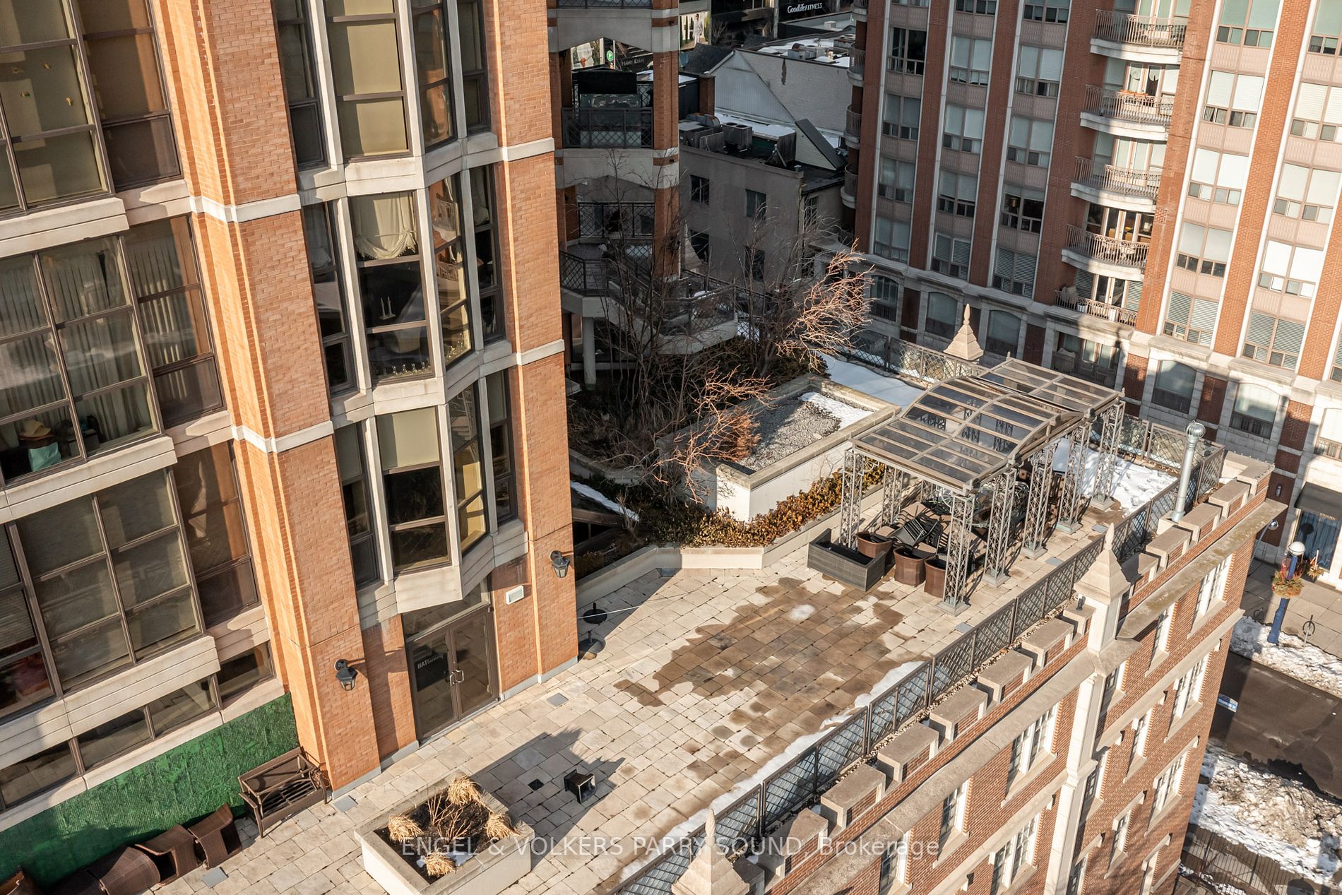 22 St Thomas St, #7C