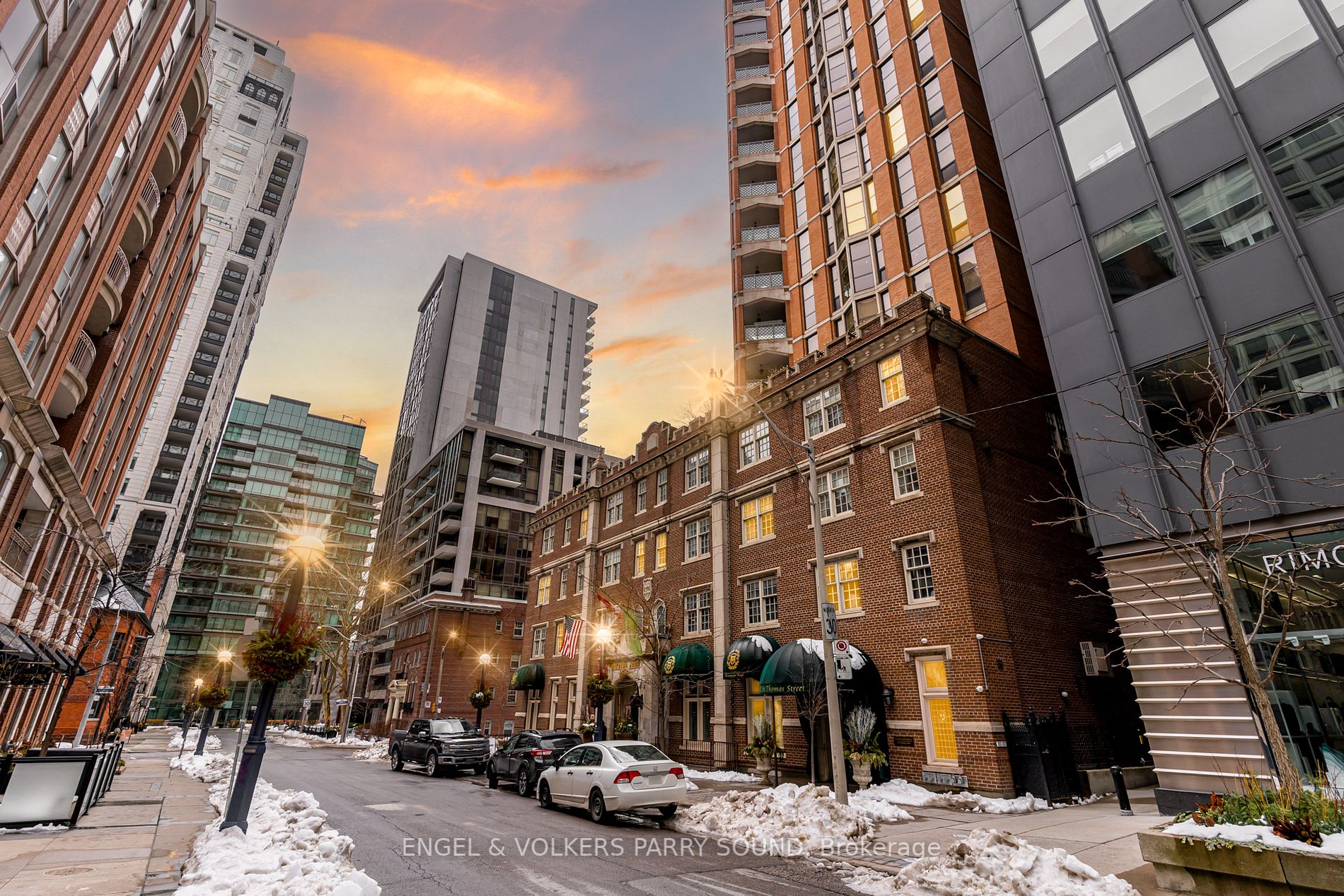 22 St Thomas St, #7C