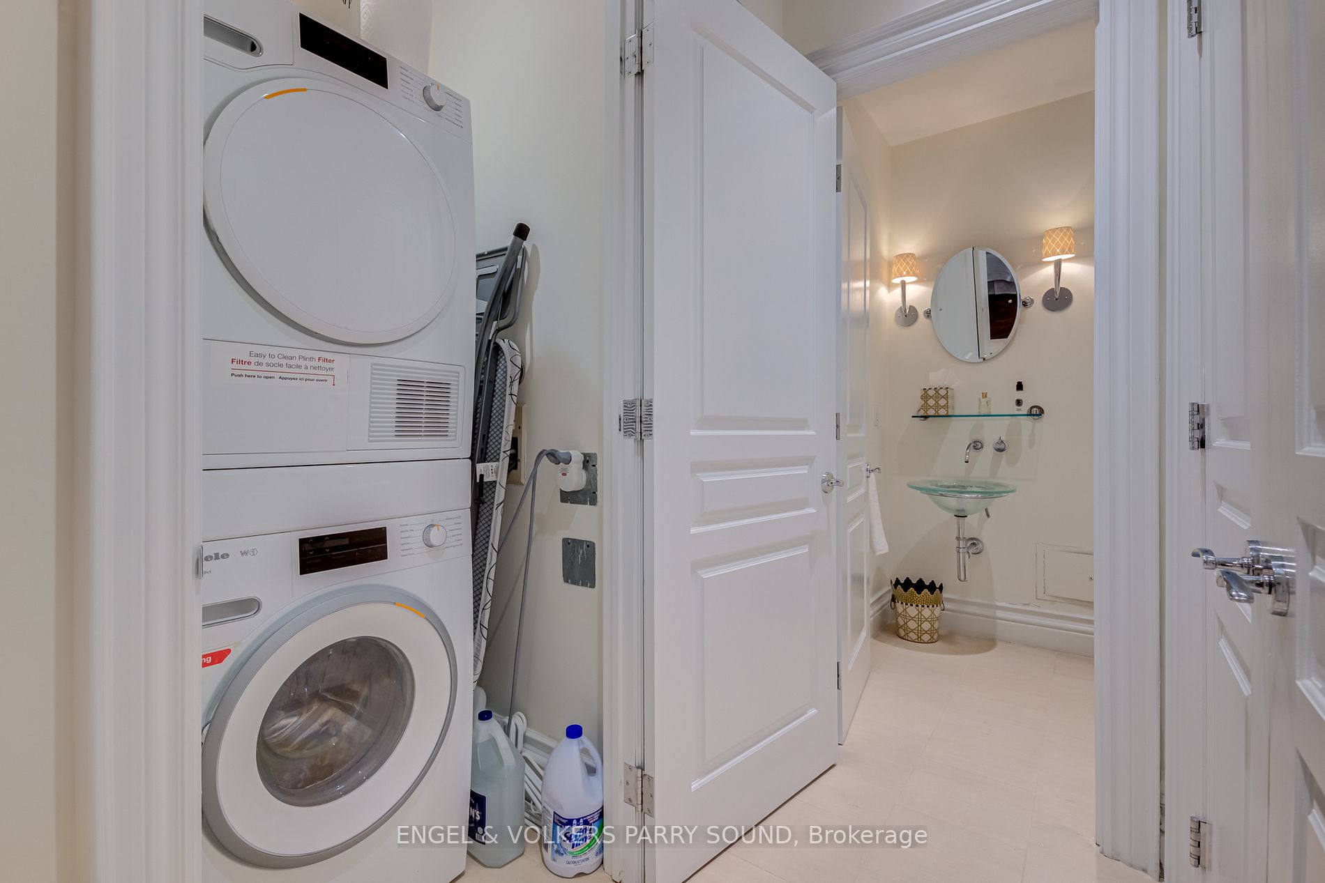 22 St Thomas St, #7C