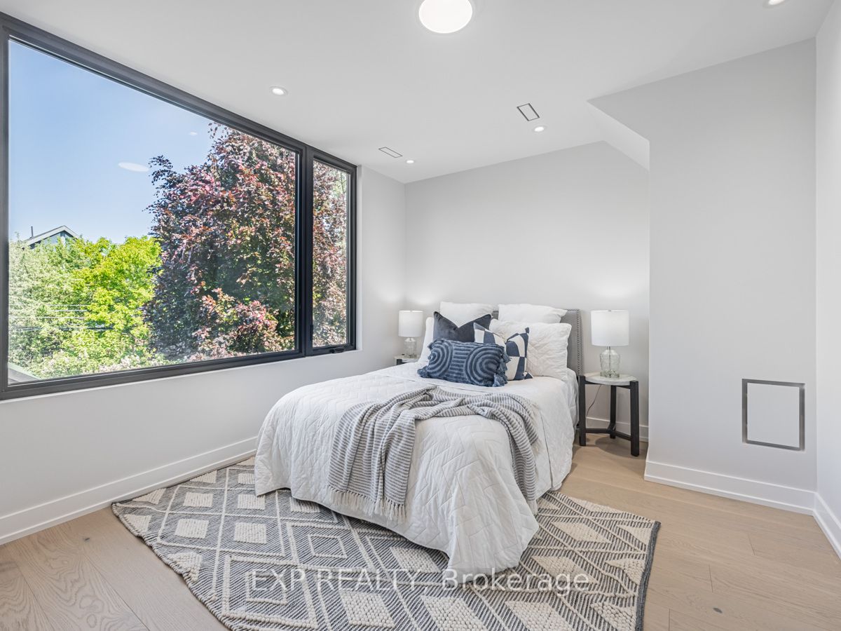 499 Rushton Rd