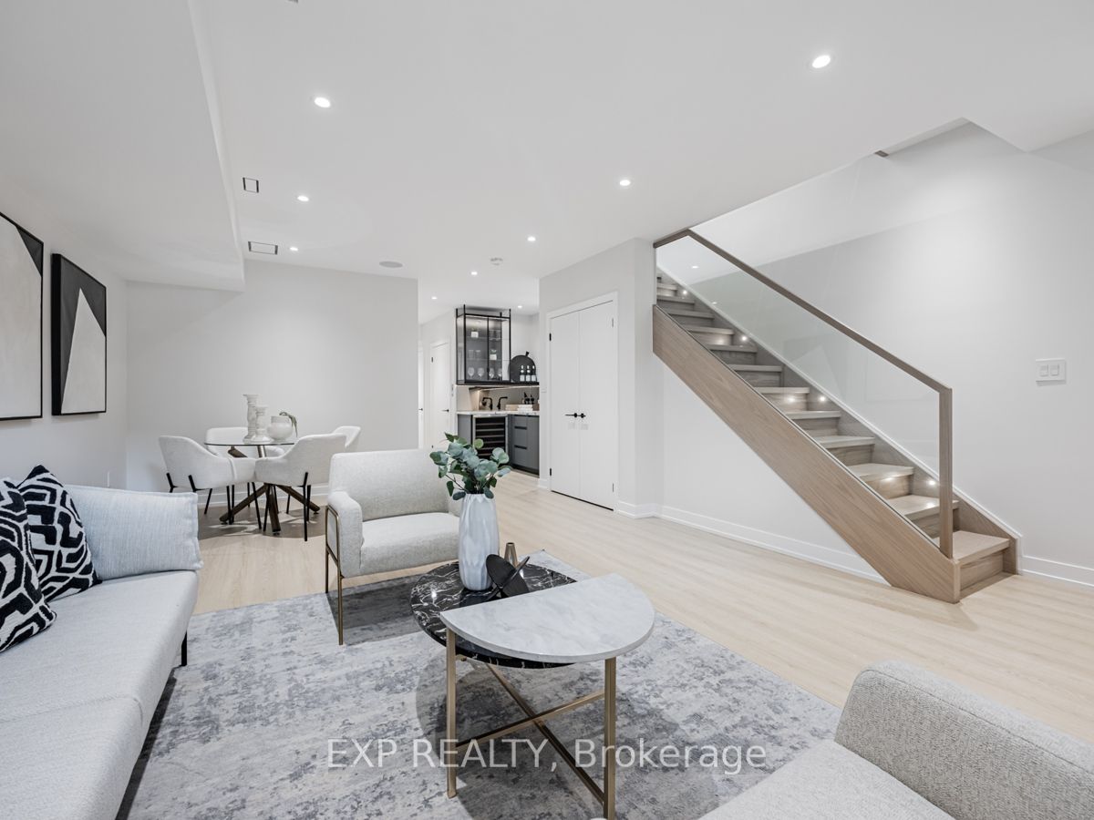 499 Rushton Rd