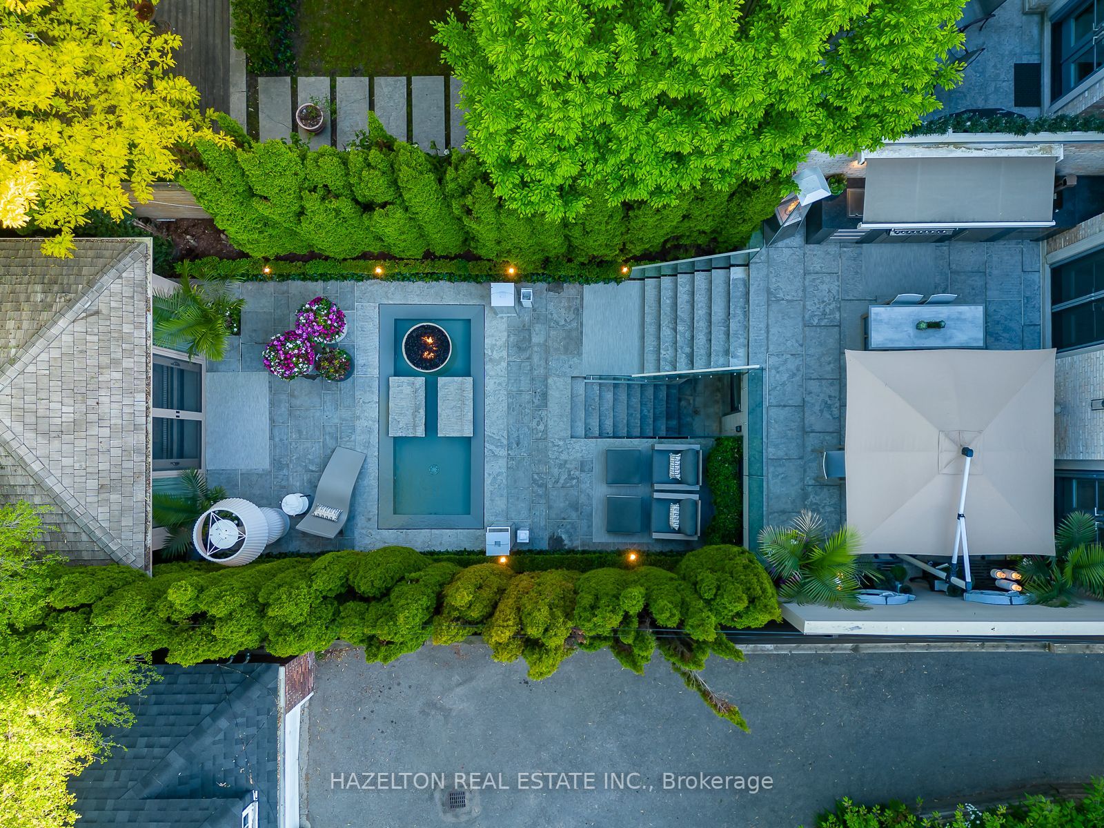 9 Parkwood Ave