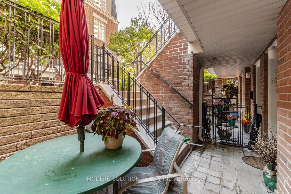 415 Jarvis Street, #144
