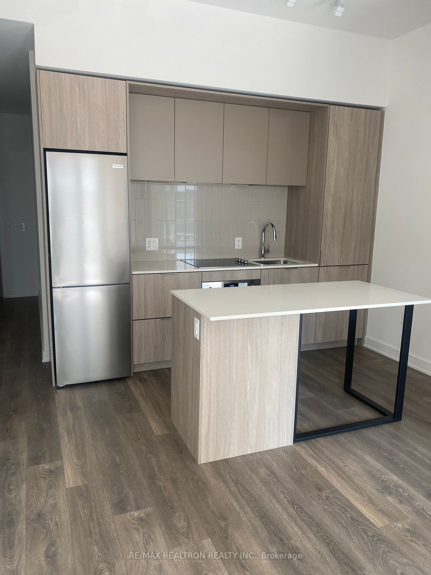 35 Tubman Avenue, #1116