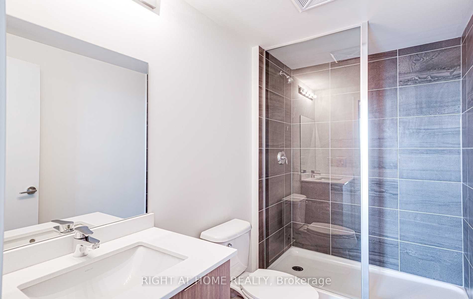 3237 Bayview Ave, #807