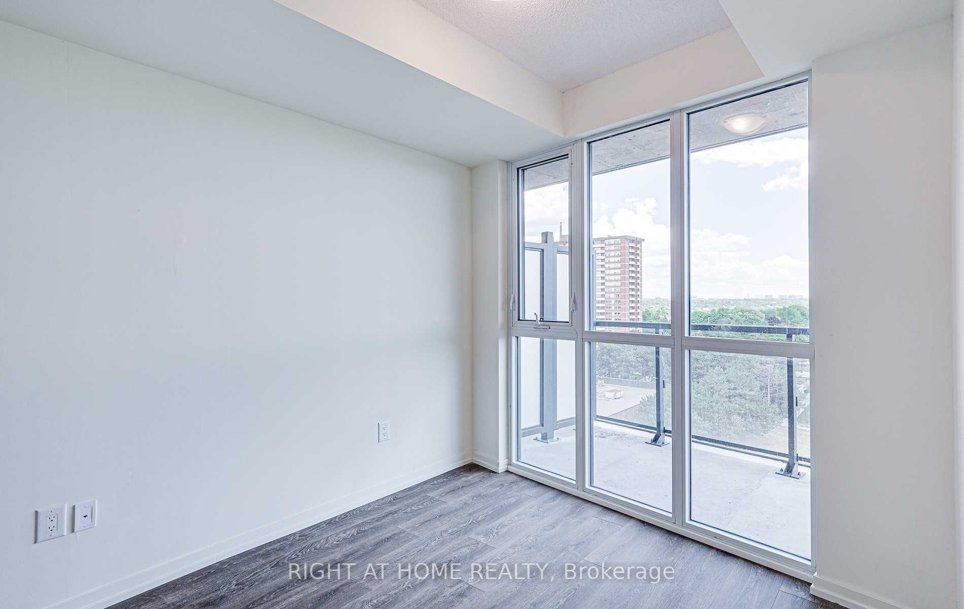 3237 Bayview Ave, #807