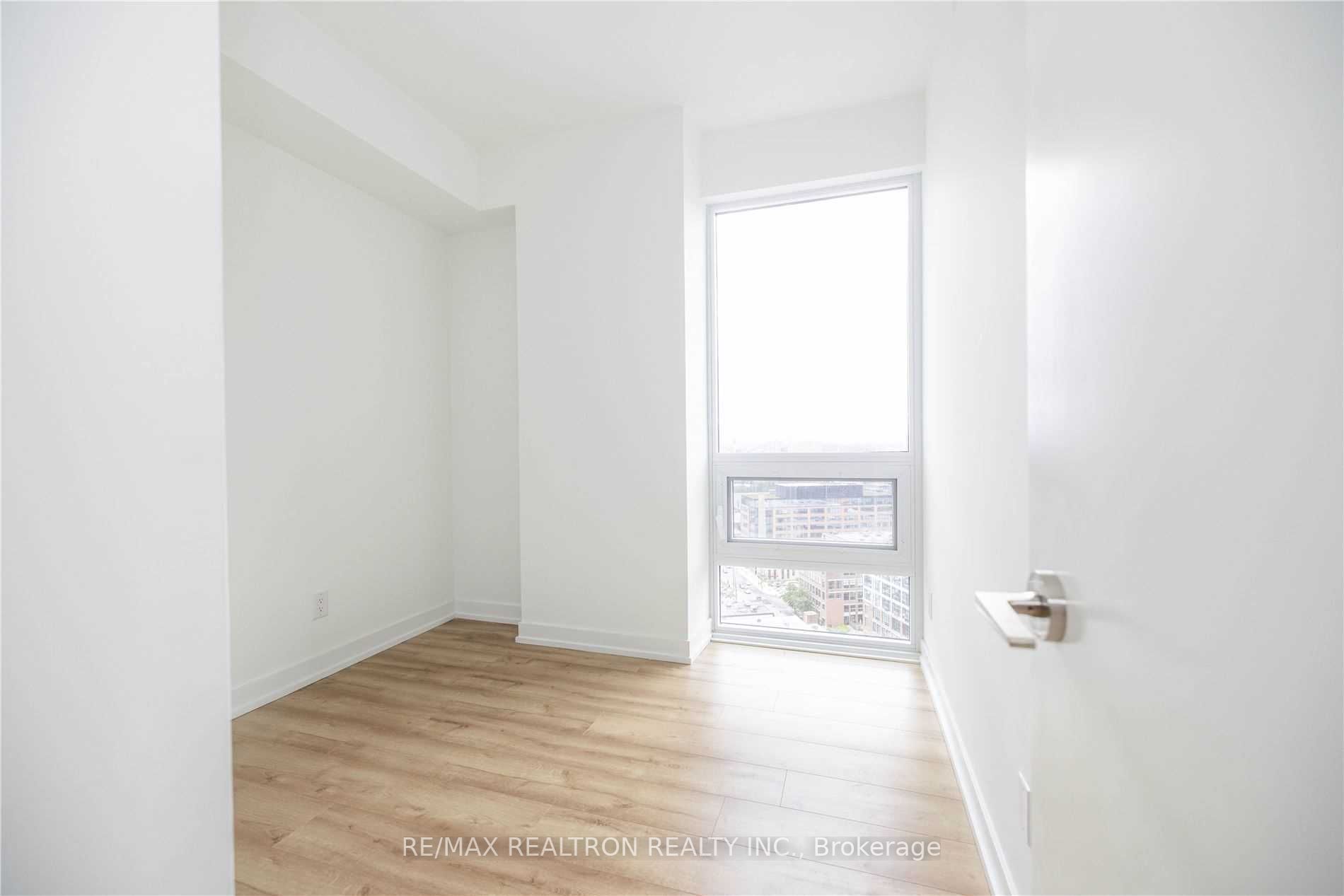 135 East Liberty St, #1905