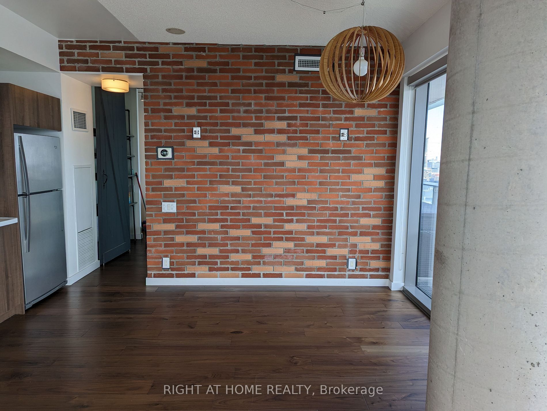 390 Cherry St, #1907
