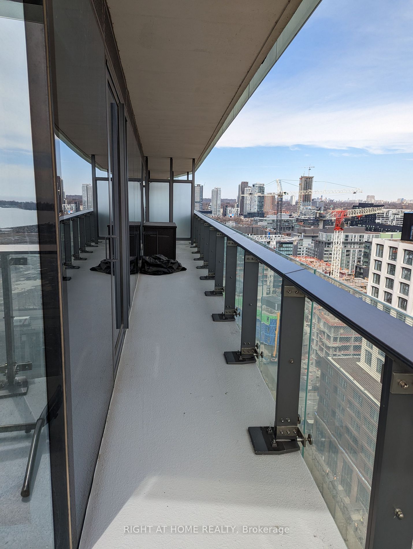 390 Cherry St, #1907