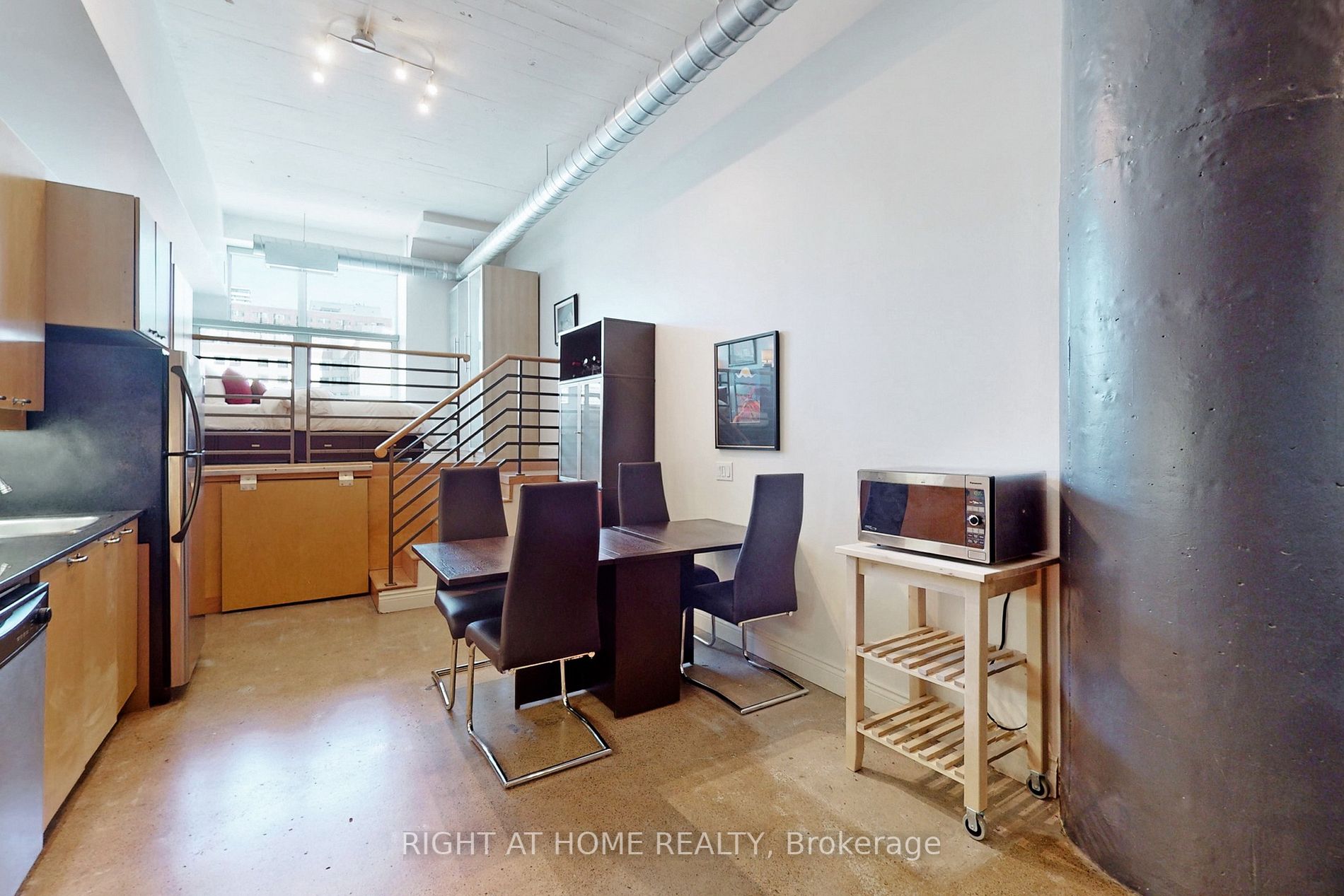 155 Dalhousie St, #718