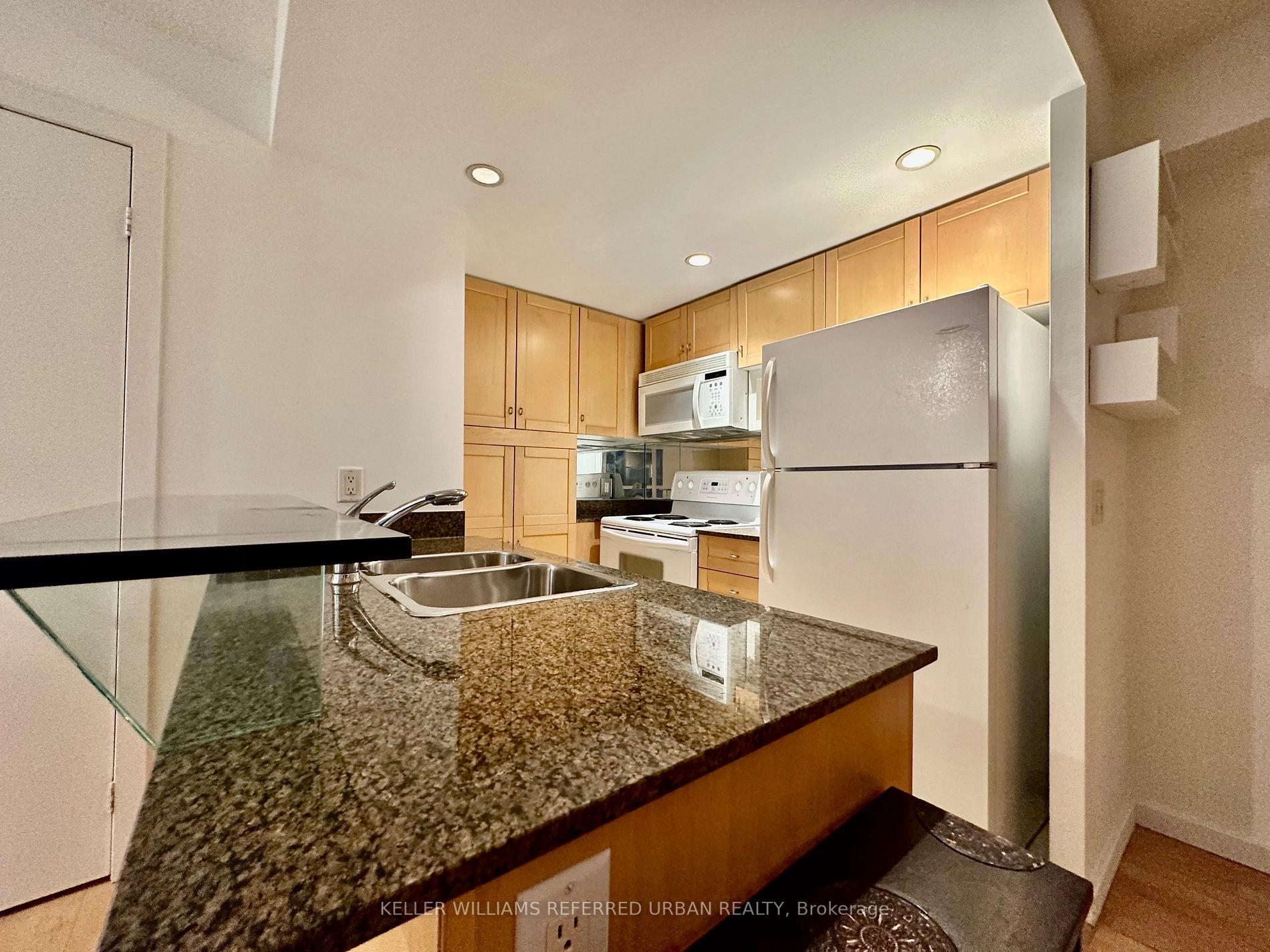 #1801 - 8 York St, Toronto