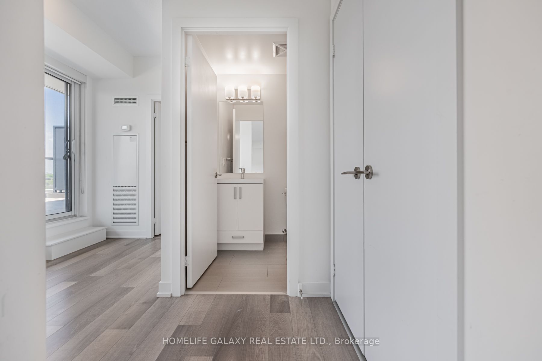 1603 Eglinton West Ave, #714