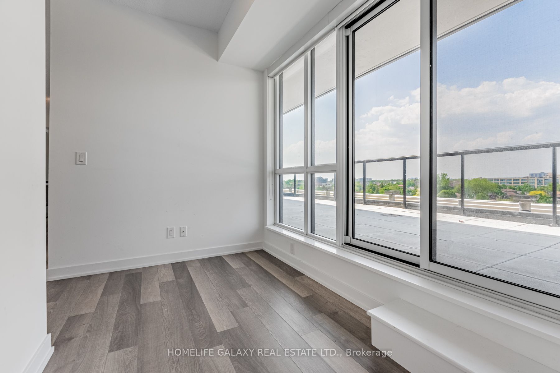 1603 Eglinton West Ave, #714