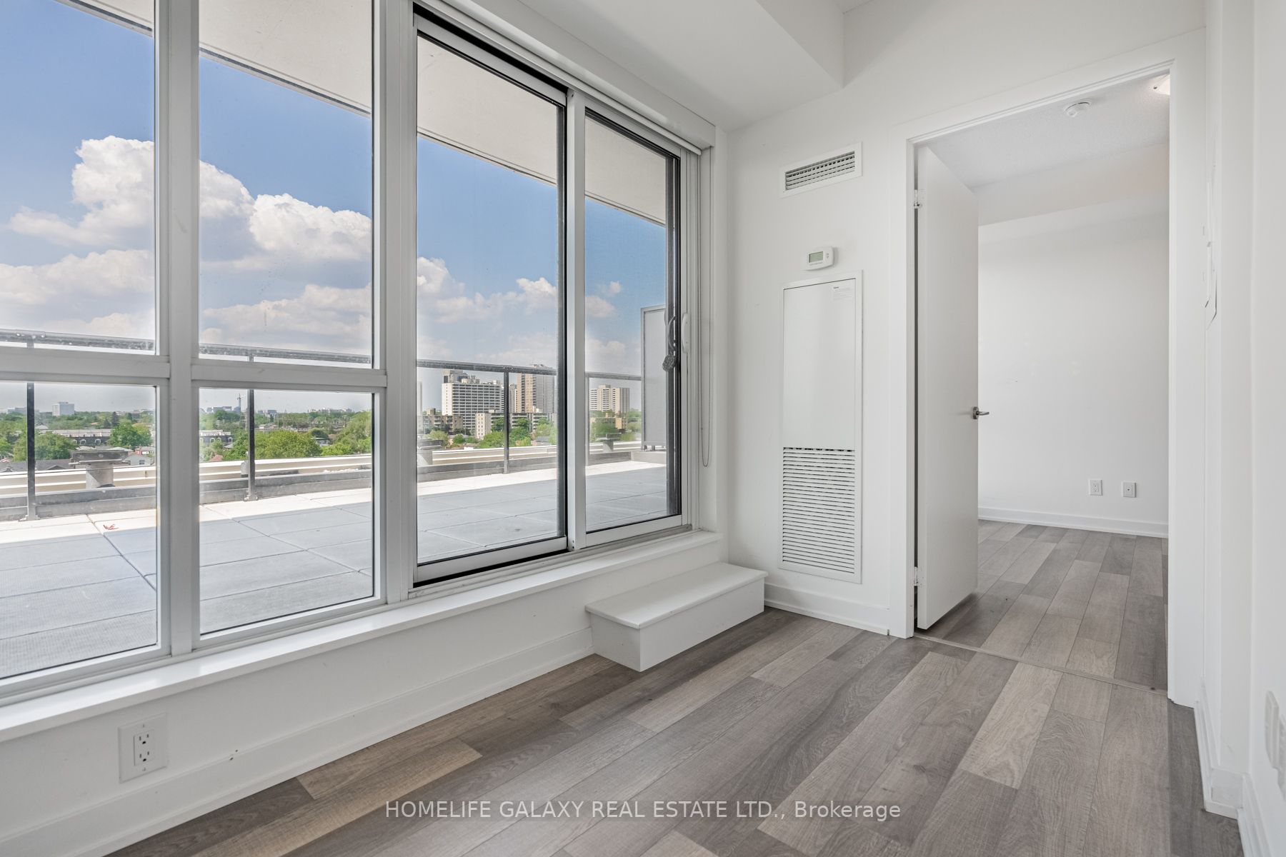1603 Eglinton West Ave, #714