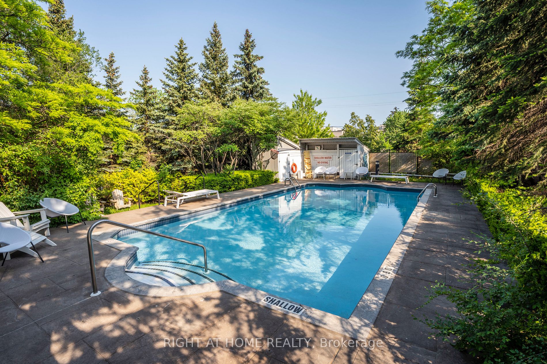 35 Finch Ave E, #Ph 207