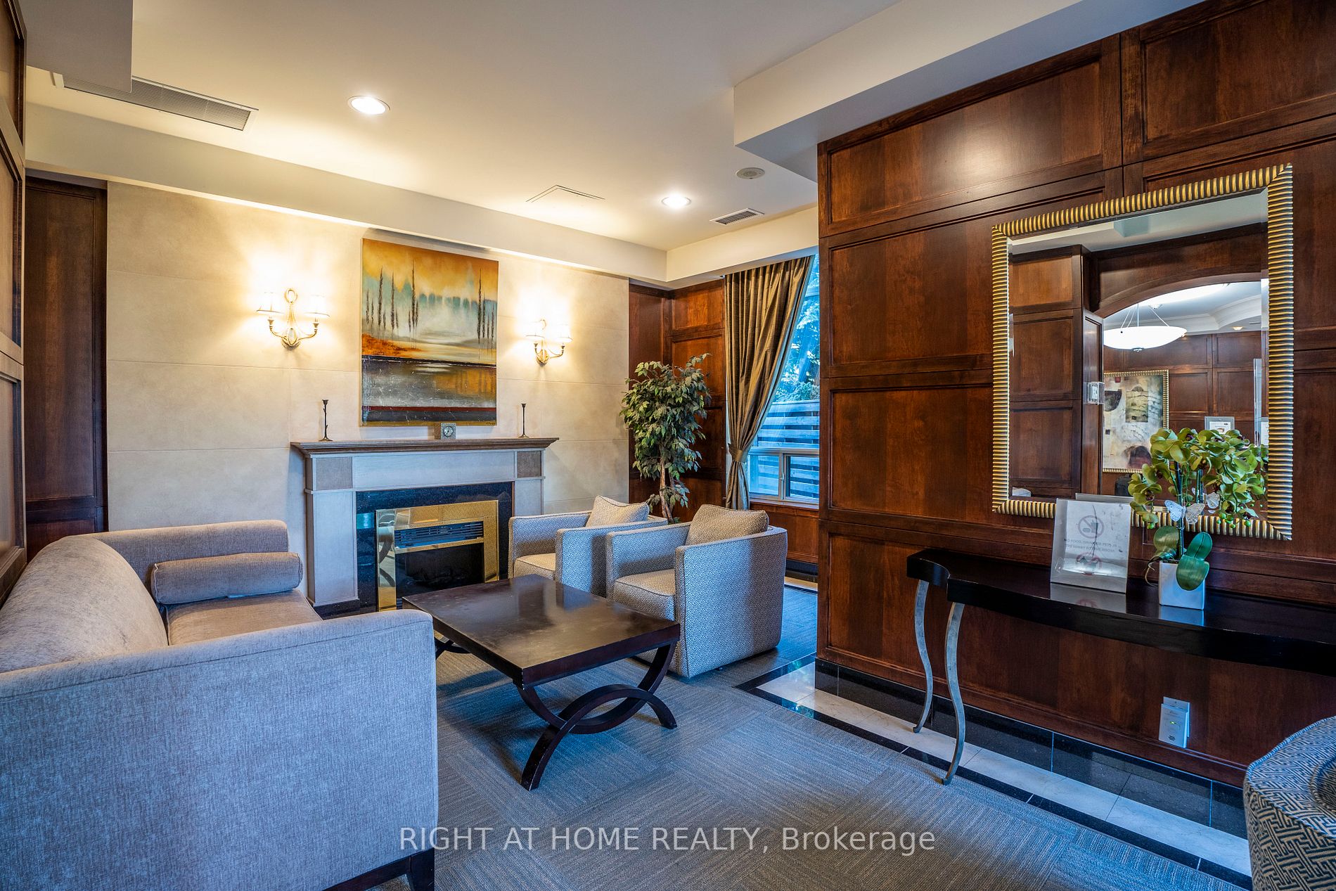35 Finch Ave E, #Ph 207