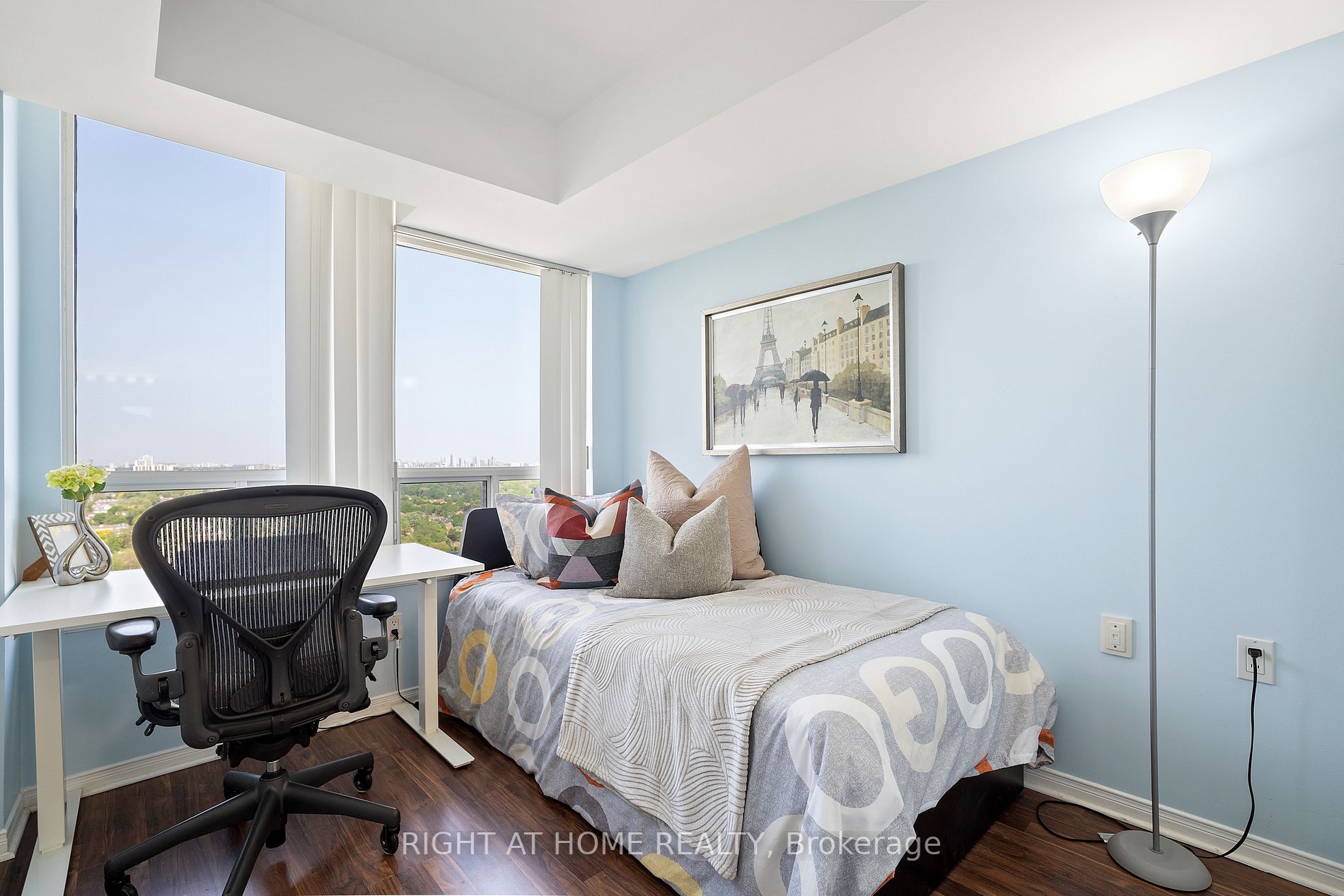35 Finch Ave E, #Ph 207