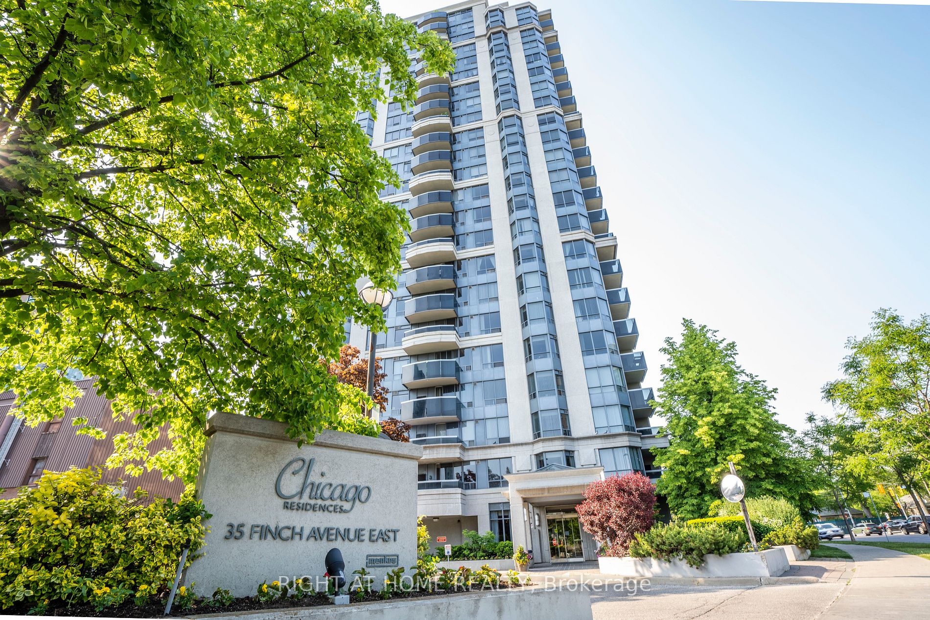 35 Finch Ave E, #Ph 207