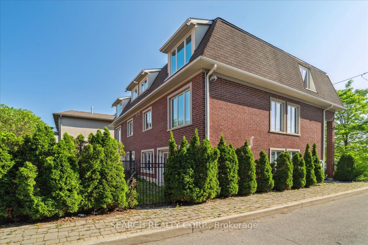 108 Lorraine Dr