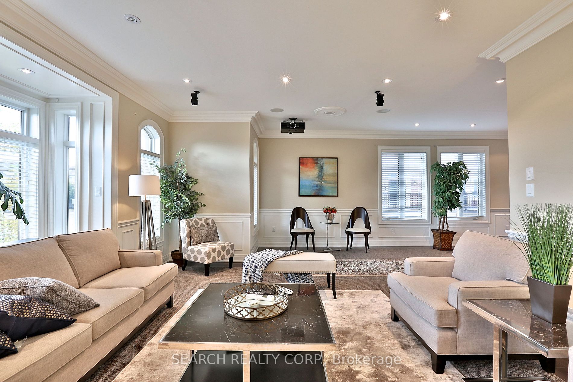 108 Lorraine Dr