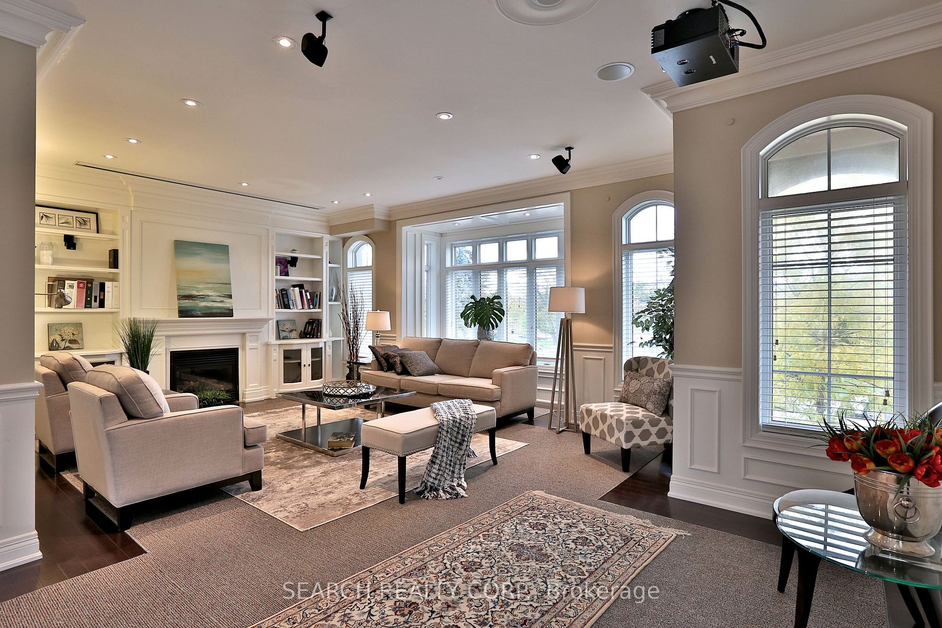 108 Lorraine Dr
