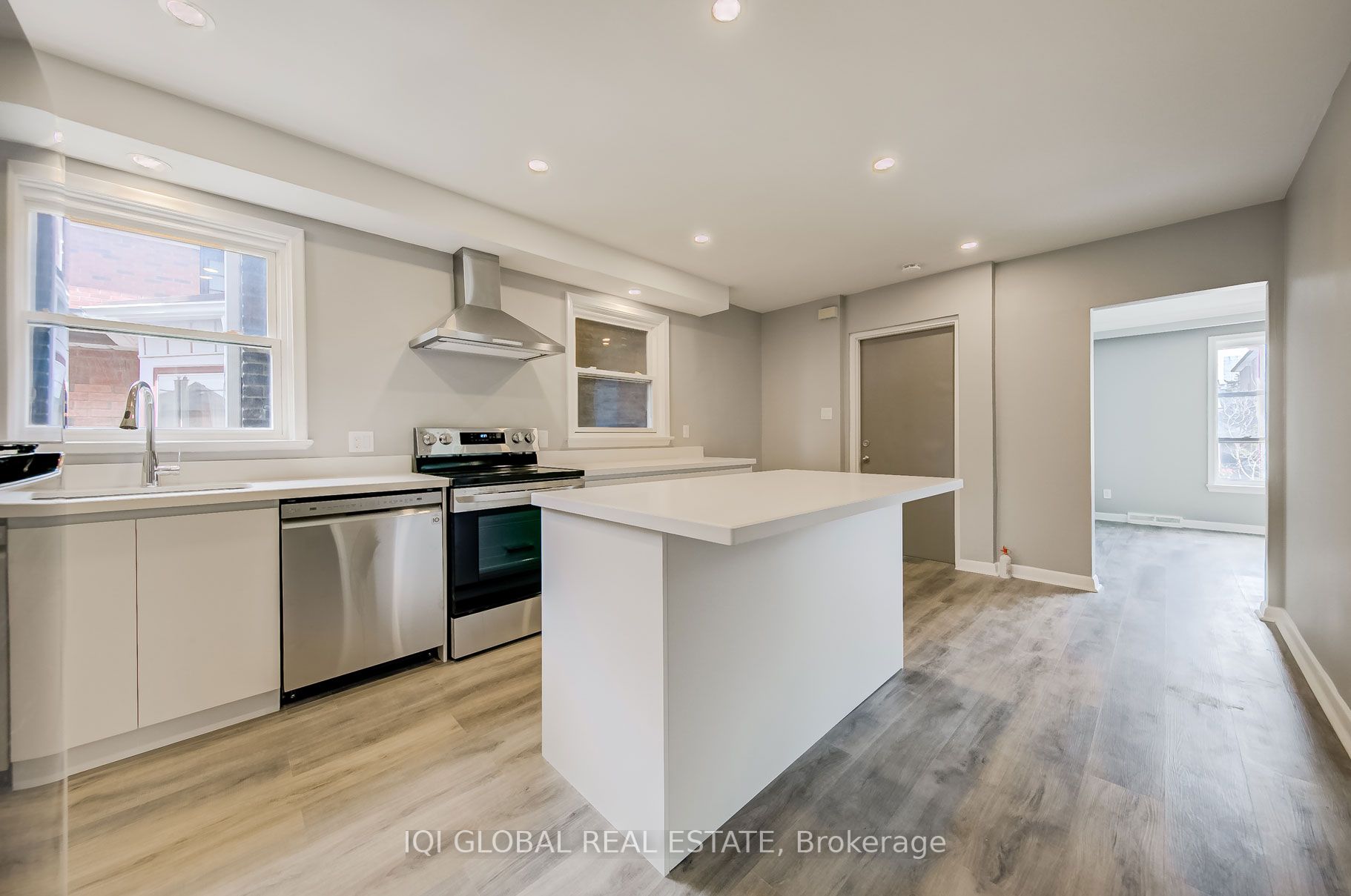 708 Euclid Avenue, #2