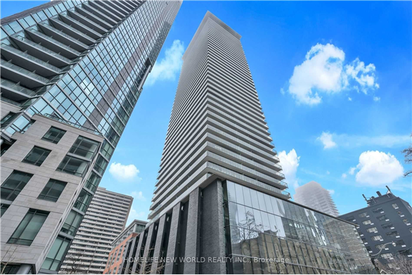 33 Charles St E, Toronto